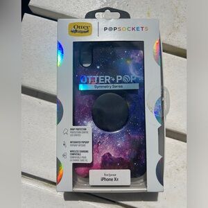Otterbox iPhone Xr phone case with pop socket